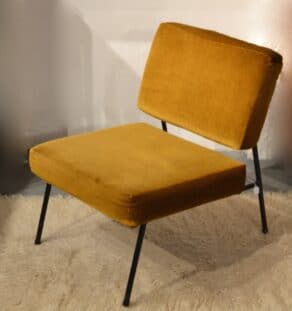 Chauffeuse Pierre Guariche pour Airborne