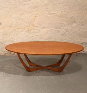 Table basse scandinave ovale