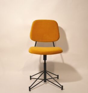 Chaise Pierre Paulin CM179