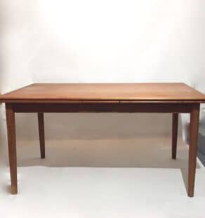 Table à manger scandinave en teck