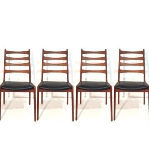 Série de 4 chaises danoises skai noir