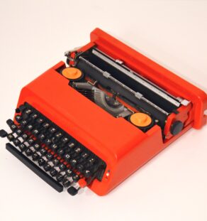 Machine à écrire Valentine d'Ettore Sottsass