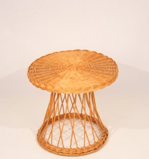 Table d'appoint rotin