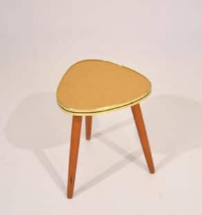 Mini tables tripodes triangles à paillettes