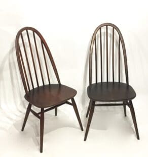 Série de 4 chaises Ercol à grand dossier