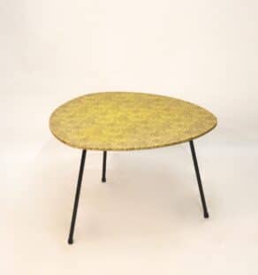 Table basse tripode années 60