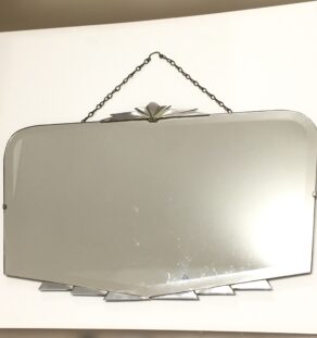 Miroir biseauté Art Déco à fronton