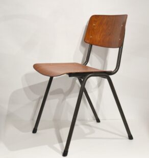 Chaise d'école hollandaise