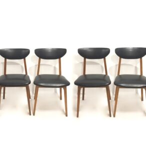 Série de 4 chaises scandinaves