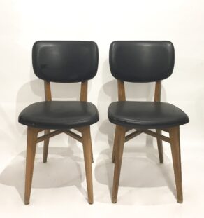 Paire de chaises années 60