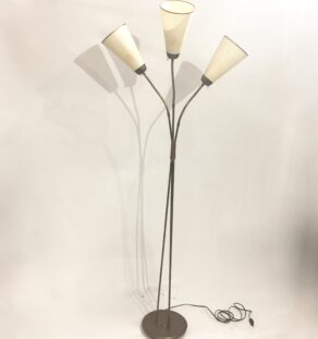 Lampadaire trois feux