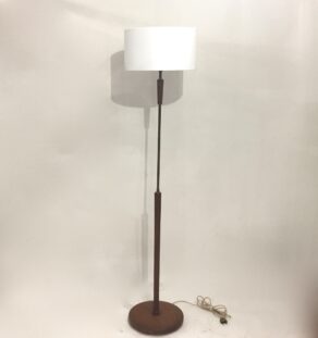 Lampadaire en teck années 60