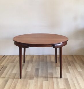 Table à manger danoise Hans Olsen