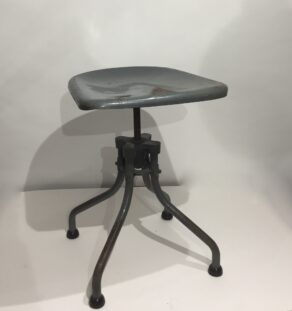 Tabouret d'atelier Flambo