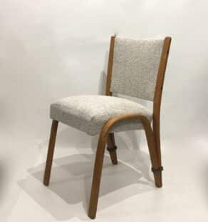 Chaises Steiner Bow Wood retapissées