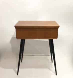 Petit bureau années 60