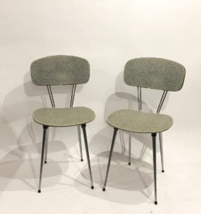Paire de chaises années 60 en skaï