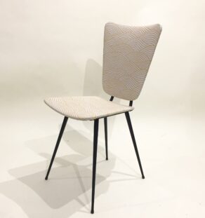 Série de 6 chaises modernistes retapissées