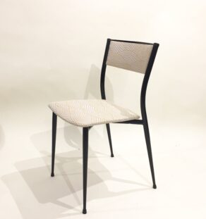 4 CHAISES ANNÉES 60 RETAPISSÉES