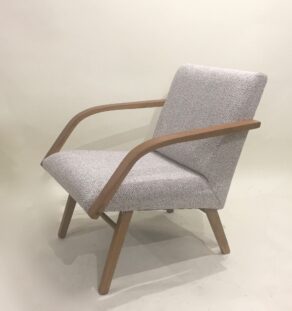 Fauteuil tchèque retapissé