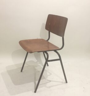 CHAISES EMPILABLES MÉTAL MARRON