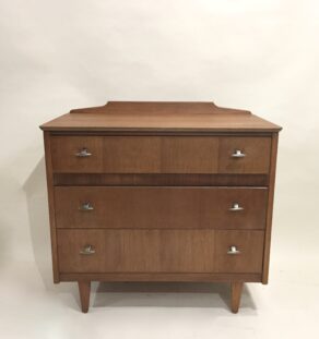 PETITE COMMODE