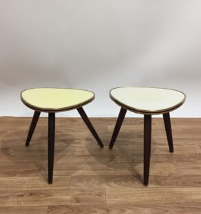 Mini tables tripodes