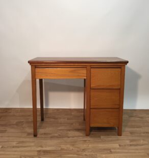 Petit bureau années 60