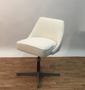 Chaises Arflex retapissées