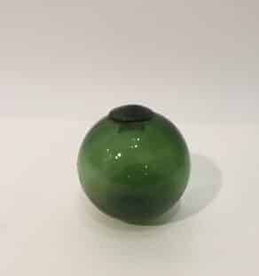 Flotteurs de pêche anciens en verre