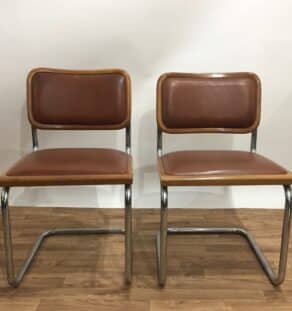 Paire de chaises Breuer B32