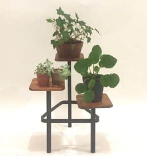 Porte-plantes moderniste