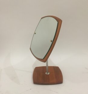 Miroir à poser scandinave