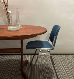 Chaise Castelli bleue