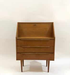 Secrétaire scandinave