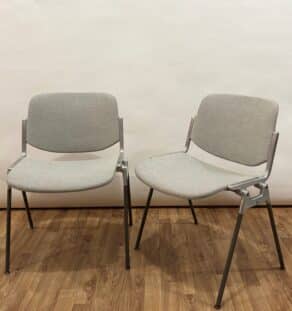 Chaises Castelli retapissées grises