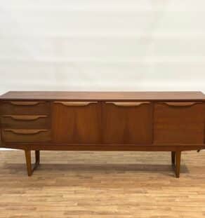 Enfilade de style scandinave années 60