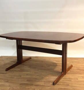 Table à manger danoise en palissandre de Rio