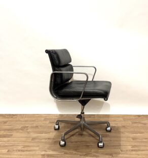 Fauteuil Soft Pad Eames