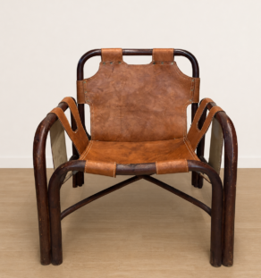 Paire de fauteuils Tito Agnoli en cuir et bambou
