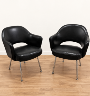 Paire de fauteuils Conférence d'Eero Saarinen pour Knoll, vue 1